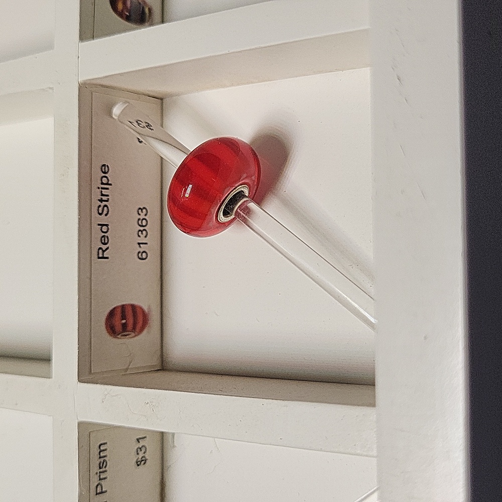 Trollbeads Red Stripe